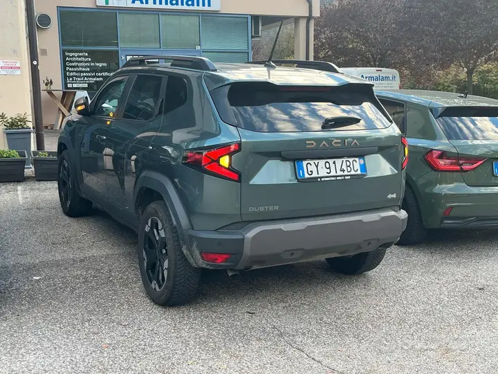 Dacia Duster 2025 photo 2