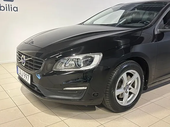 Volvo V60 2016 photo 2