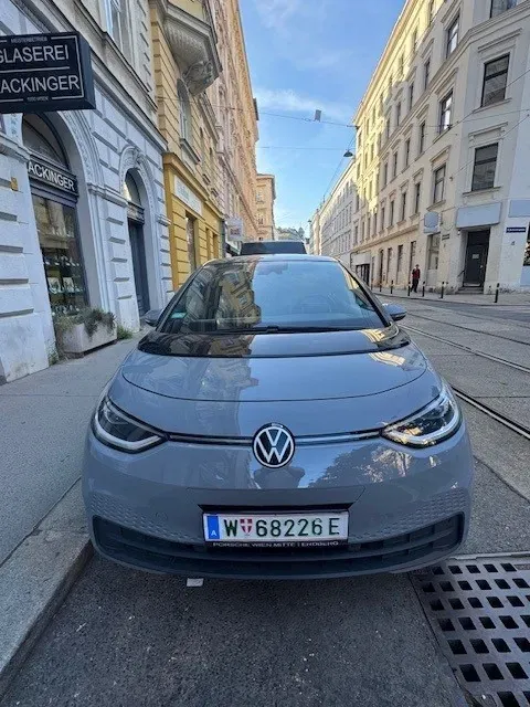 Volkswagen Id.3 2020 photo 3
