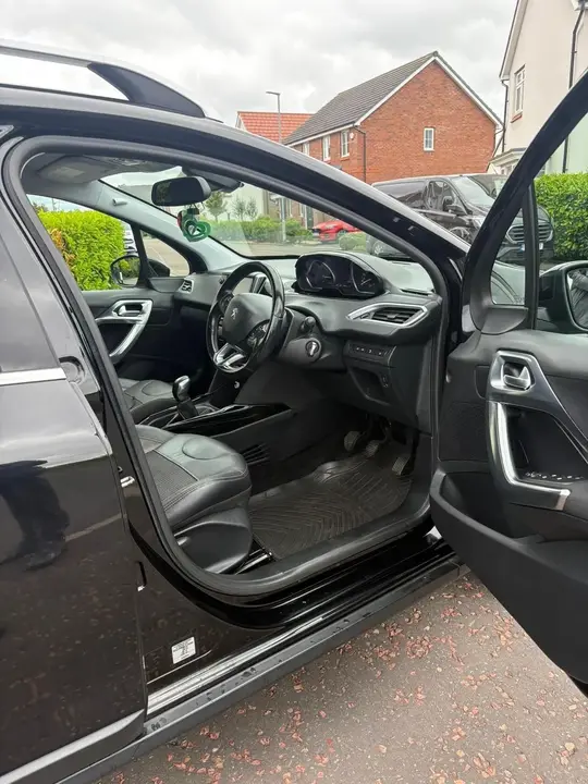 Peugeot 2008 2018 photo 4