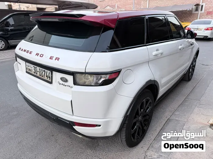 Land Rover Range Rover Evoque 2015 photo 4