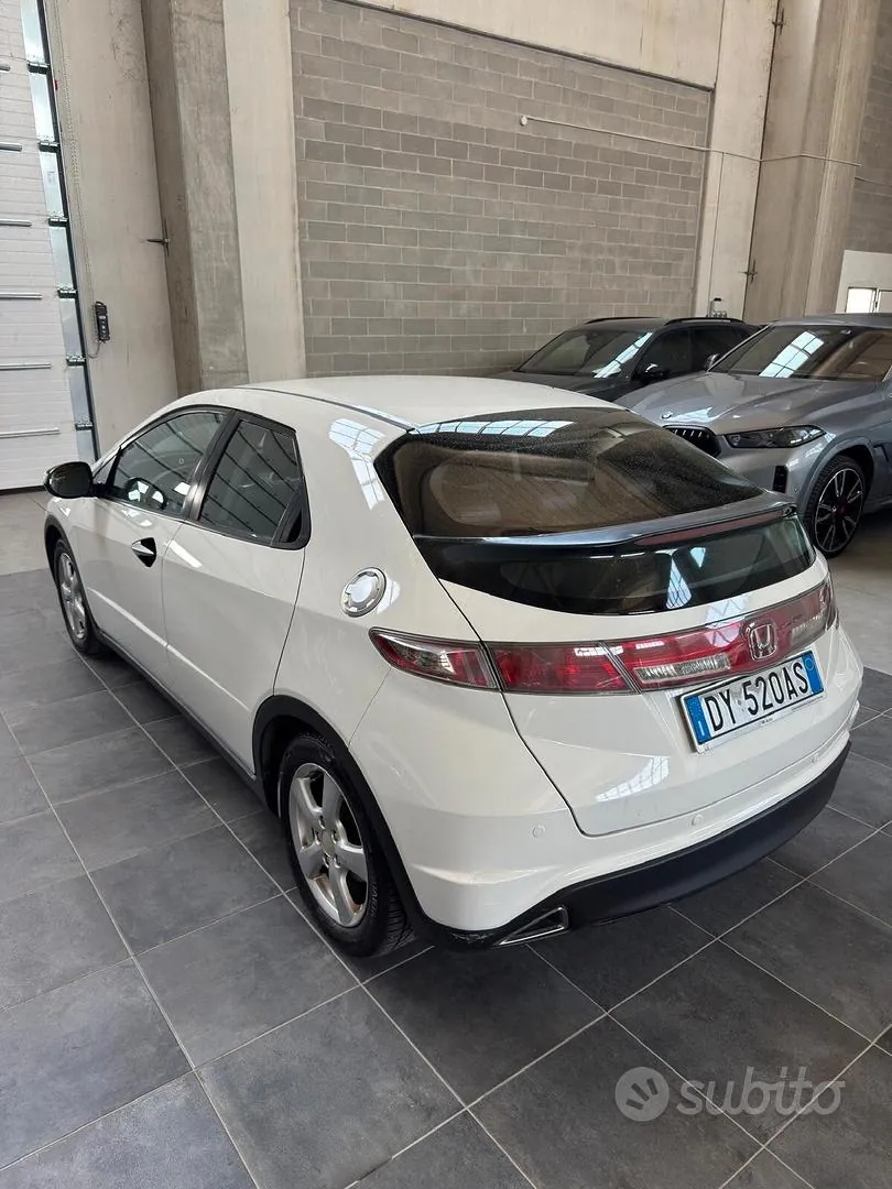Honda Civic 2009 photo 4