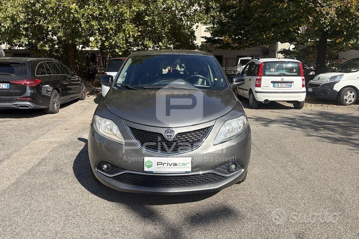Lancia Ypsilon 2017 photo 3