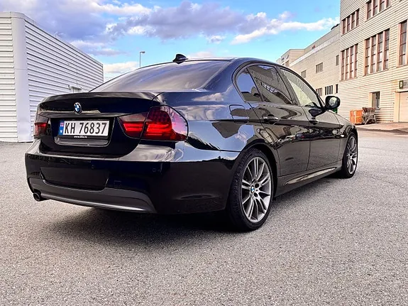 BMW 316D 2011 photo 3