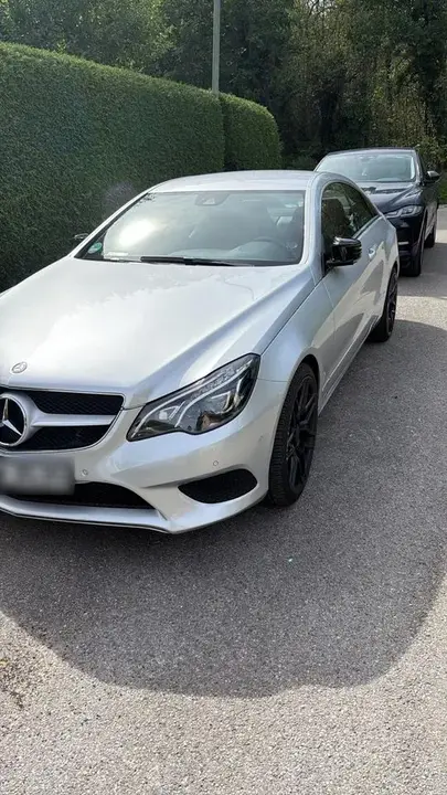 Mercedes-Benz E 200 Coupé
