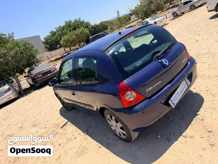 Renault Clio 2007 photo 3