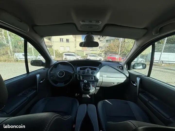 Renault Megane 2008 photo 3