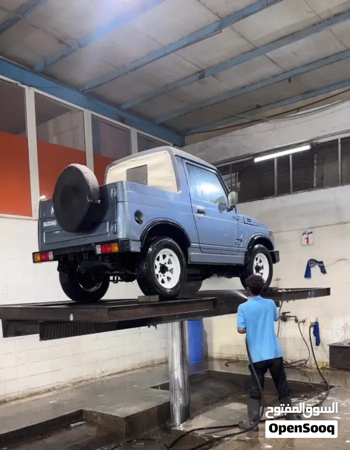 Suzuki Samurai 1985 photo 3