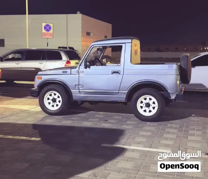 Suzuki Samurai