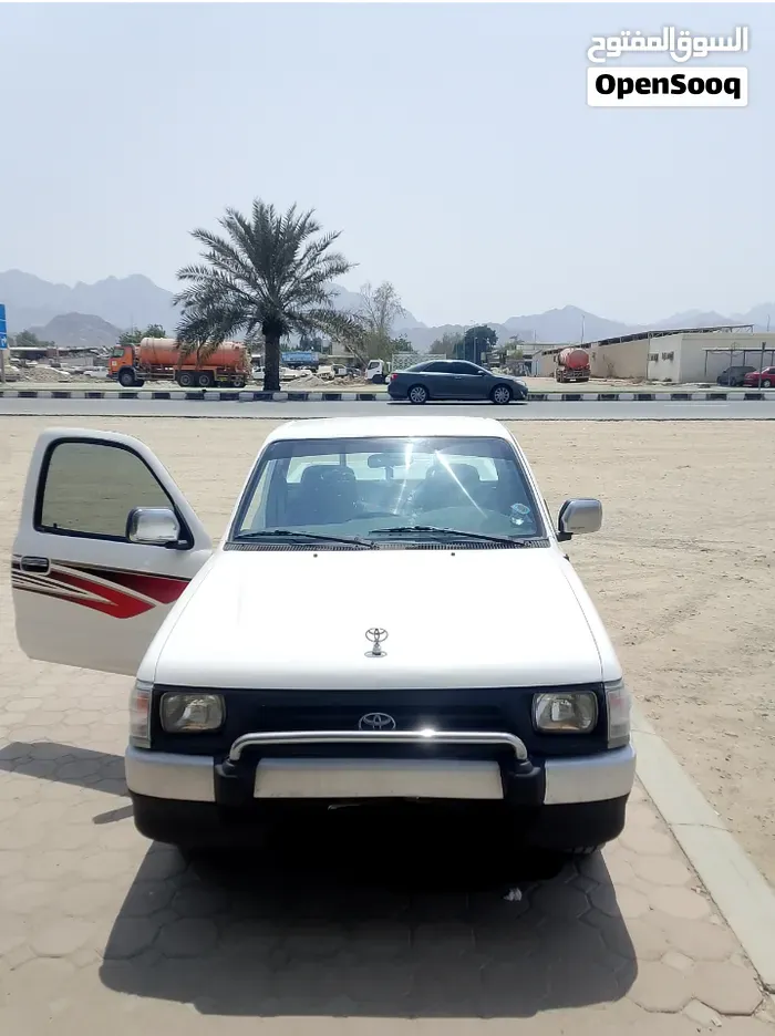 Suzuki Samurai 1985 photo 5