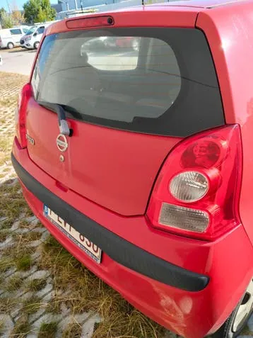 Nissan Pixo