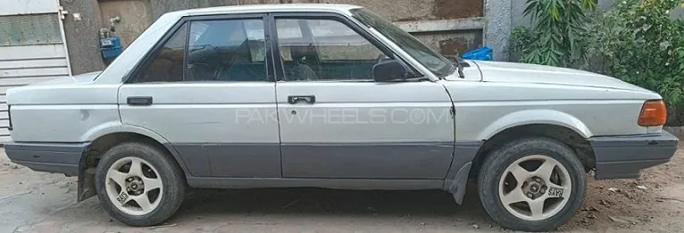 Nissan Sunny