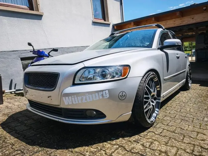Volvo S40