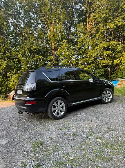 Mitsubishi Outlander 2011 photo 5