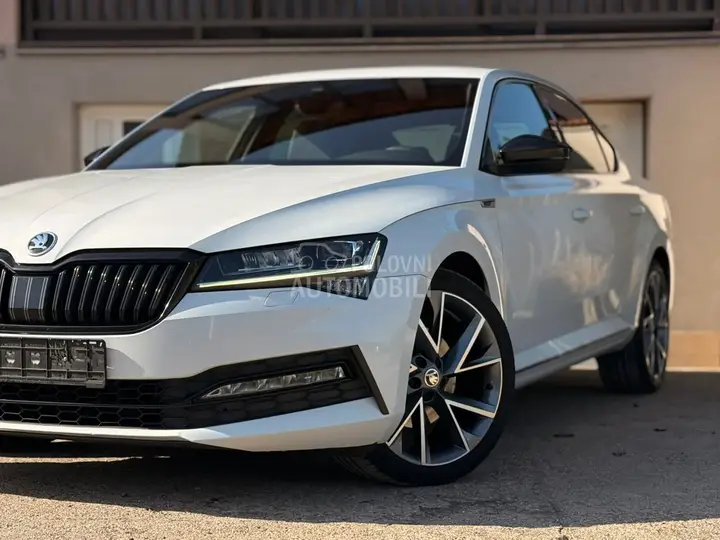 Skoda Superb 2021 photo 2