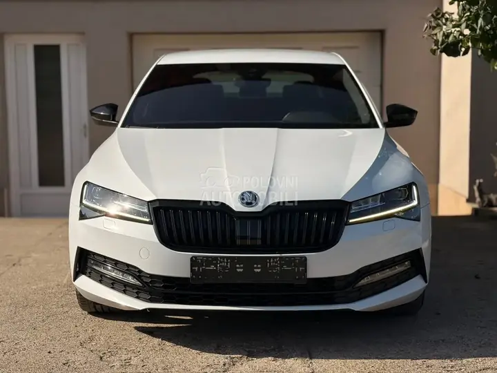 Skoda Superb 2021 photo 5