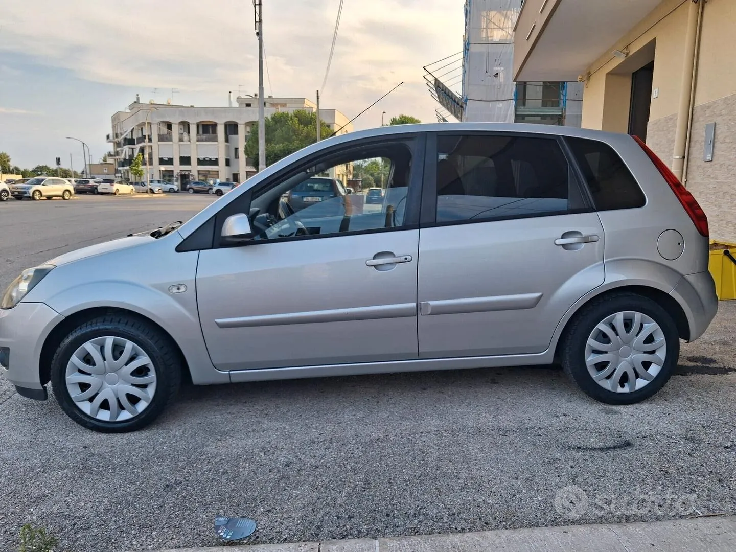 Ford Fiesta 2008 photo 3