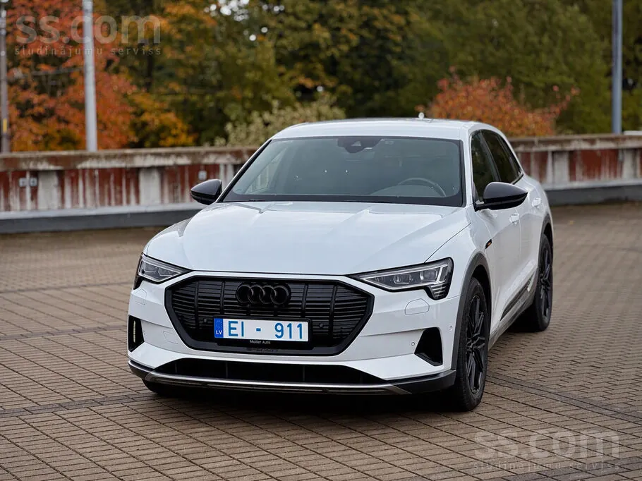 Audi E-Tron 2021 photo 4