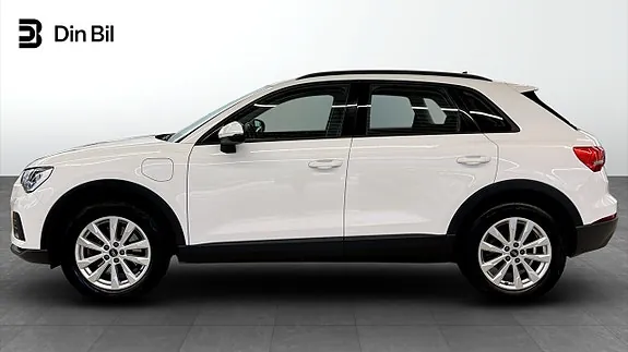Audi Q3 2024 photo 2
