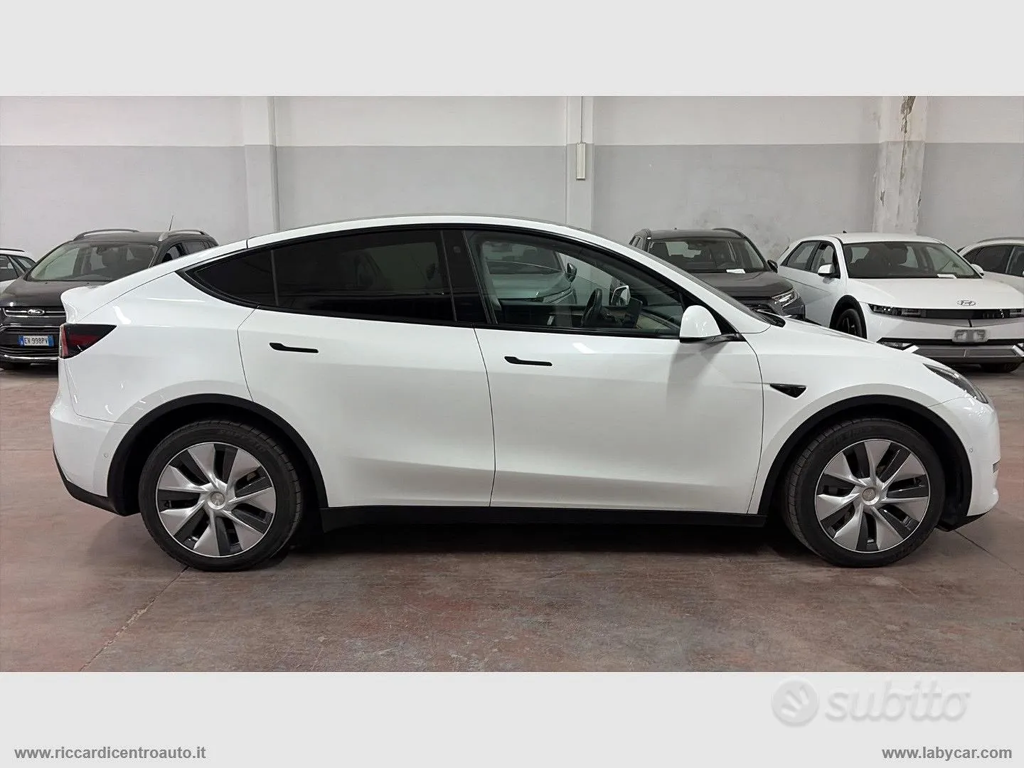 Tesla Model Y 2022 photo 3