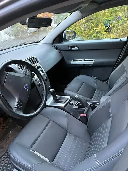 Volvo V50 2007 photo 2