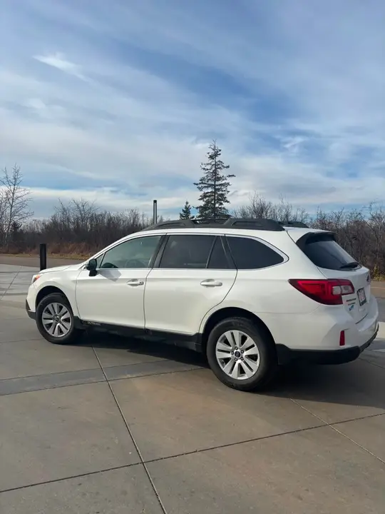 Subaru Outback 2017 photo 3