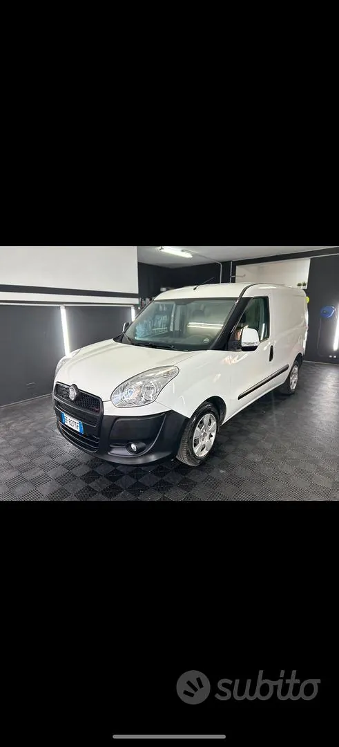 Fiat Doblò 2010 photo 2