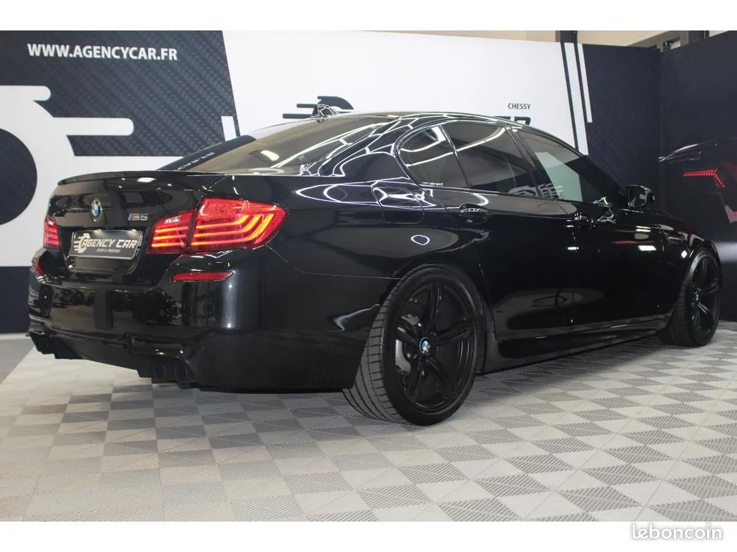 BMW M5 2017 photo 3