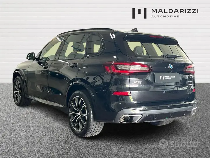 BMW X5 2022 photo 4