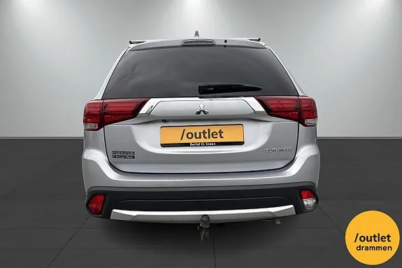 Mitsubishi Outlander 2017 photo 4
