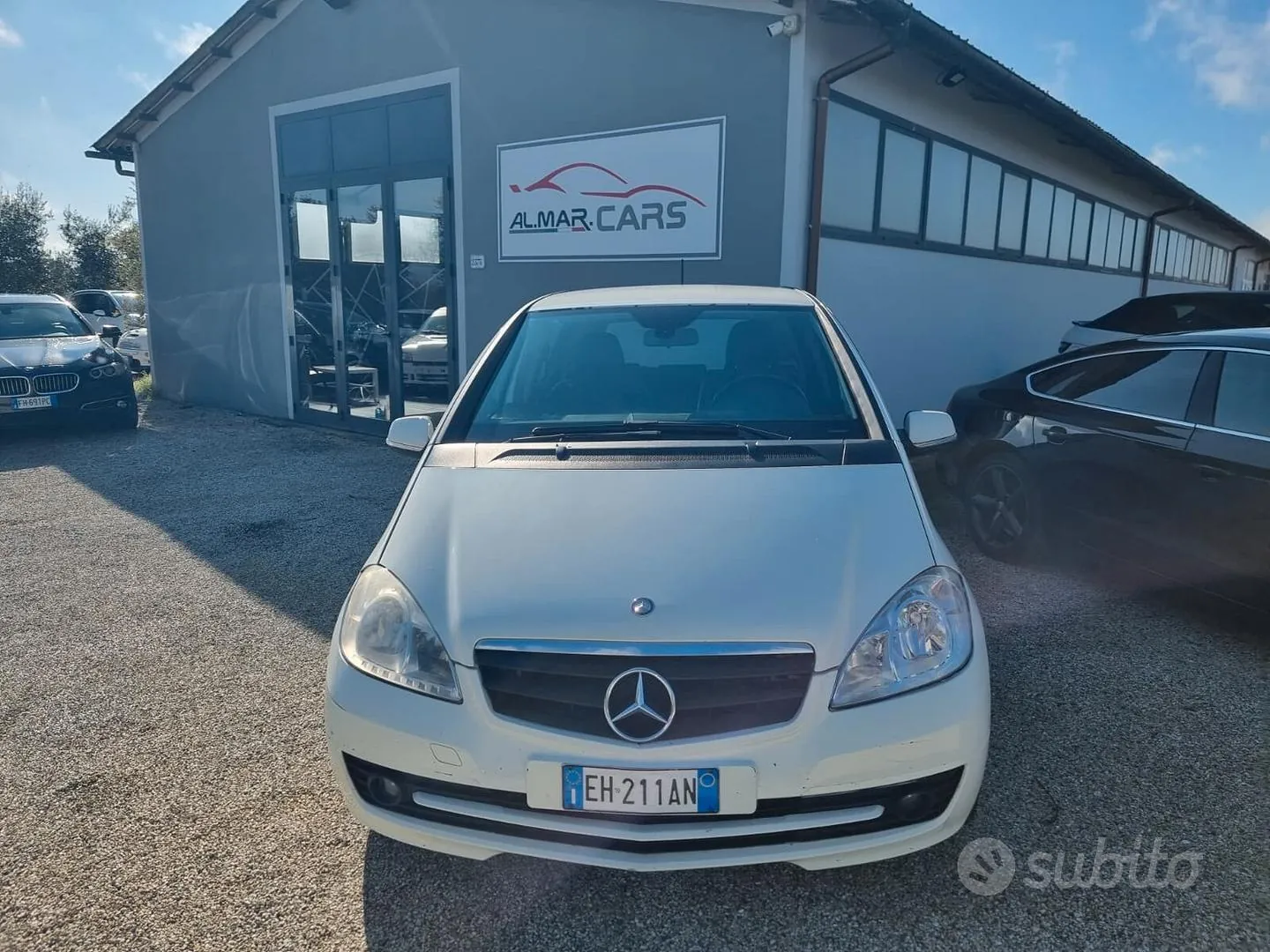 Mercedes-Benz A160 2011 photo 2