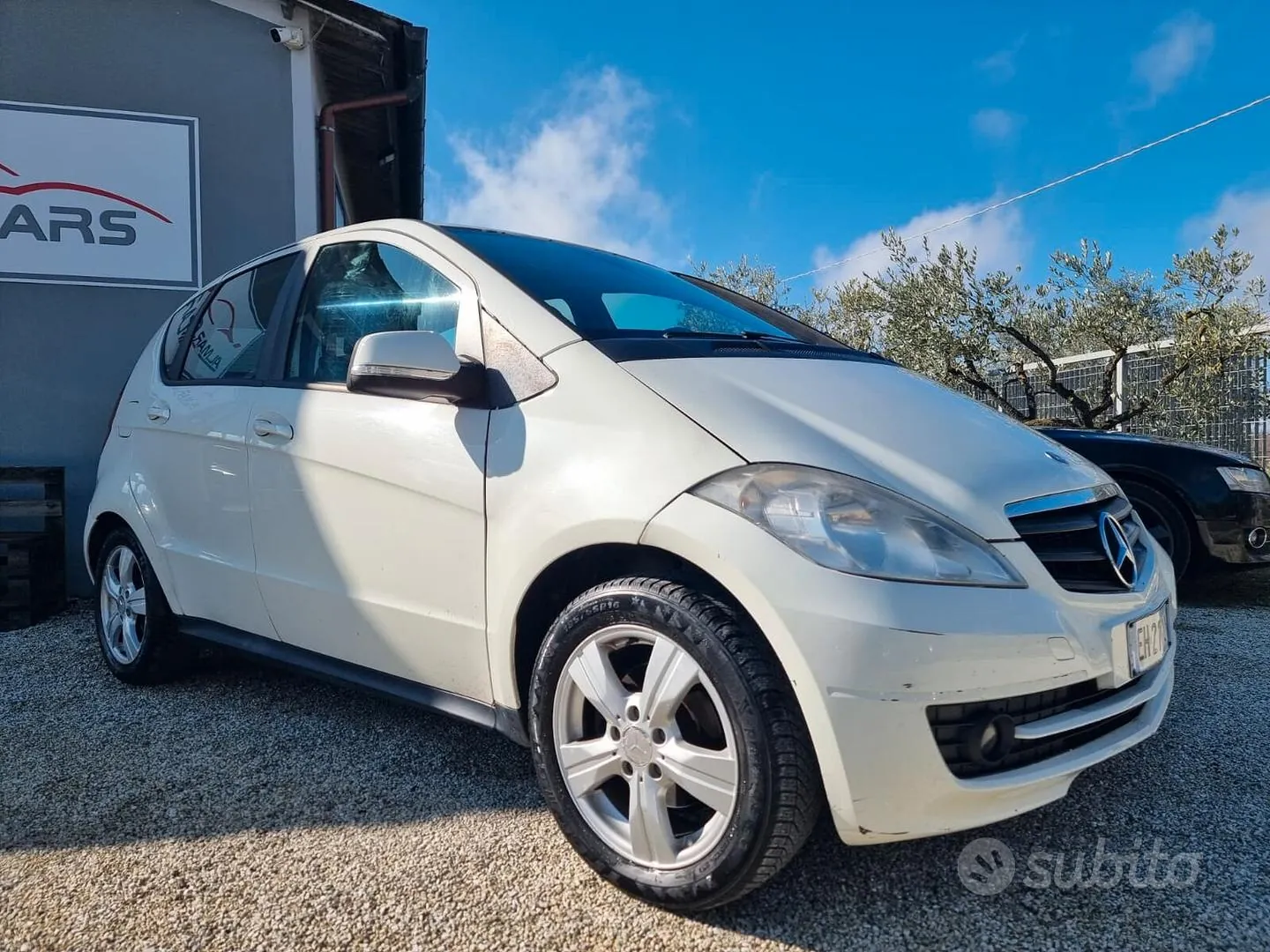 Mercedes-Benz A160 2011 photo 3