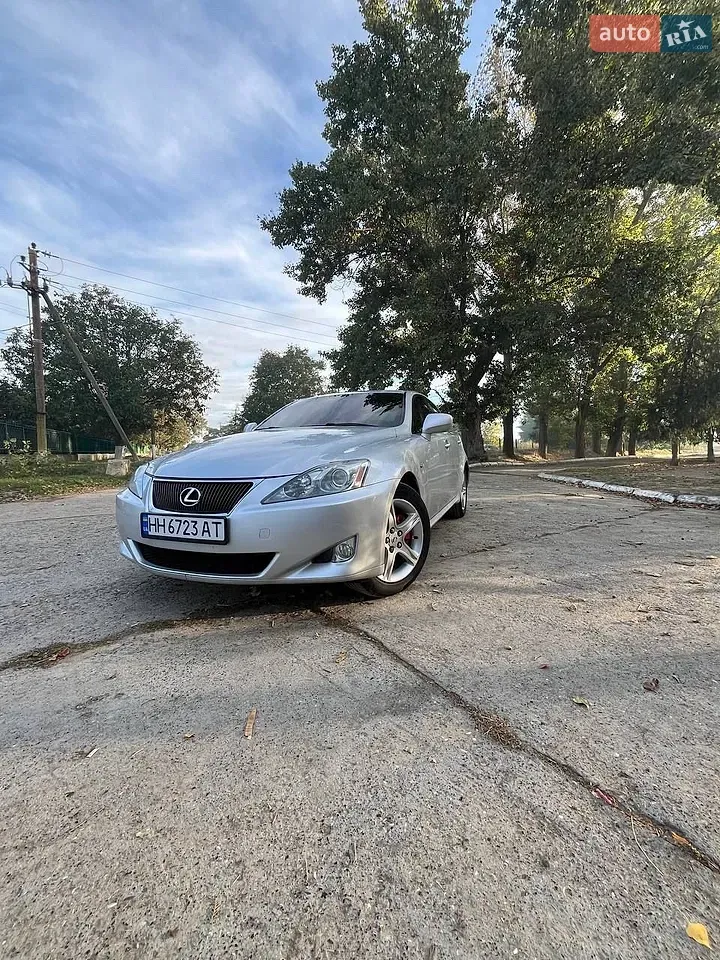 Lexus Is 2006 photo 3