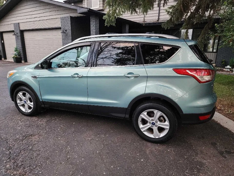 Ford Escape 2013 photo 4