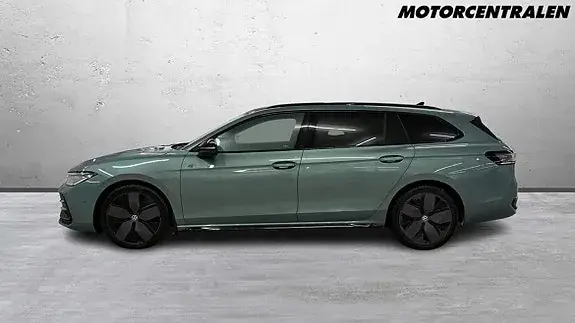 Volkswagen Passat 2025 photo 3