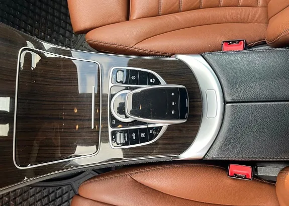 Mercedes-Benz Glc350 E 2018 photo 5