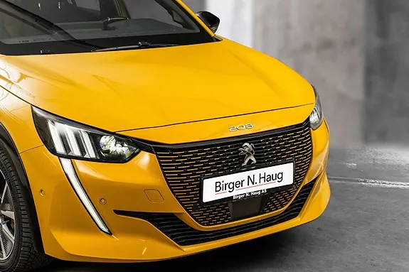 Peugeot E-208 2021 photo 3