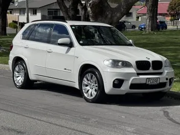 BMW X5 2011 photo 2
