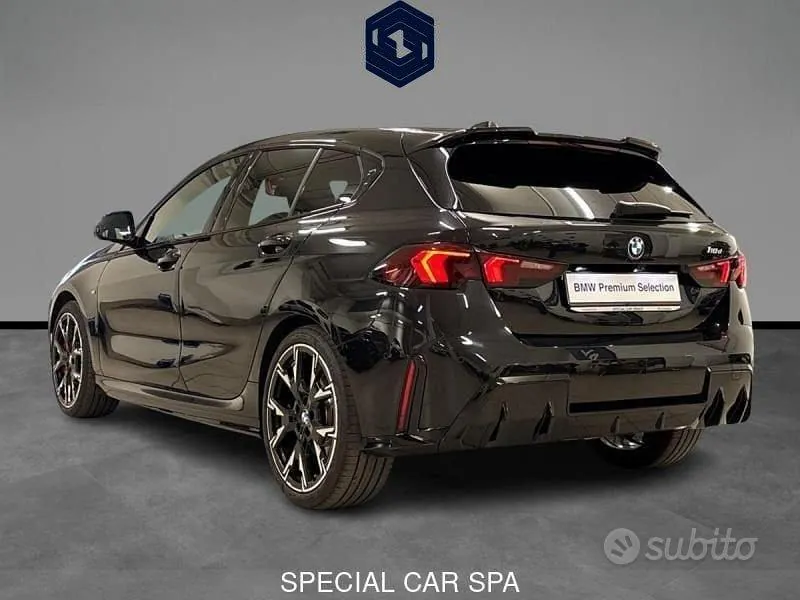 BMW 1 Series 2025 photo 3