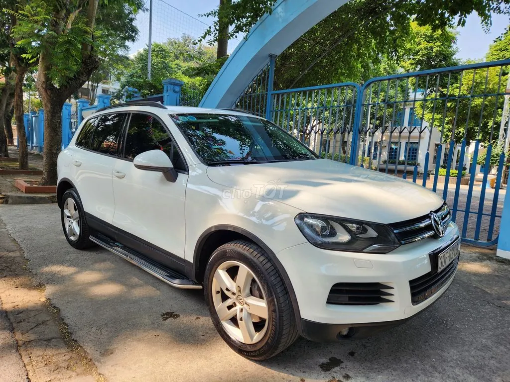 Volkswagen Touareg 2013 photo 3
