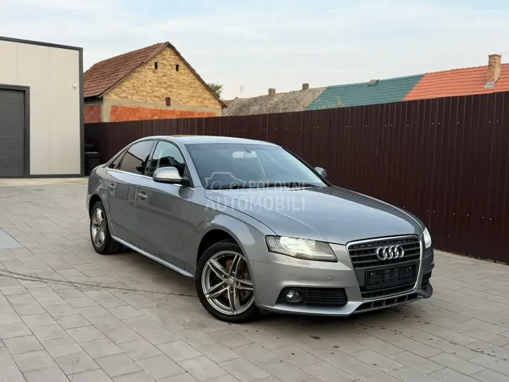 Audi A4 2009 photo 2