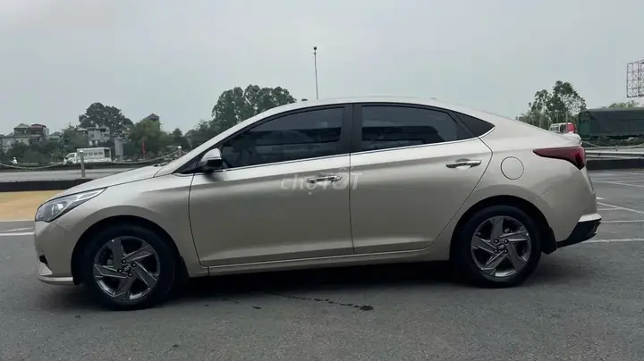 Hyundai Accent 2023 photo 4