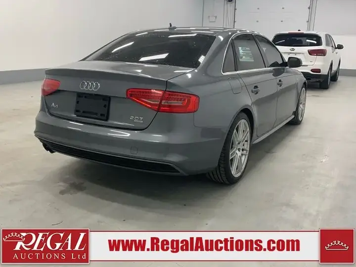 Audi A4 2013 photo 3