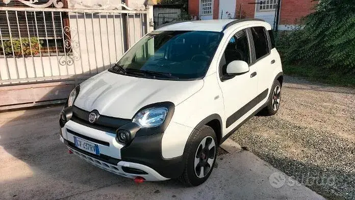 Fiat Panda Cross 2024 photo 2