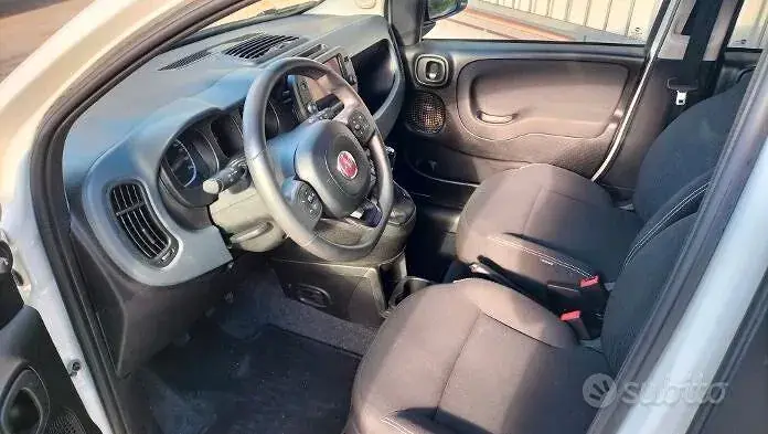 Fiat Panda Cross 2024 photo 5