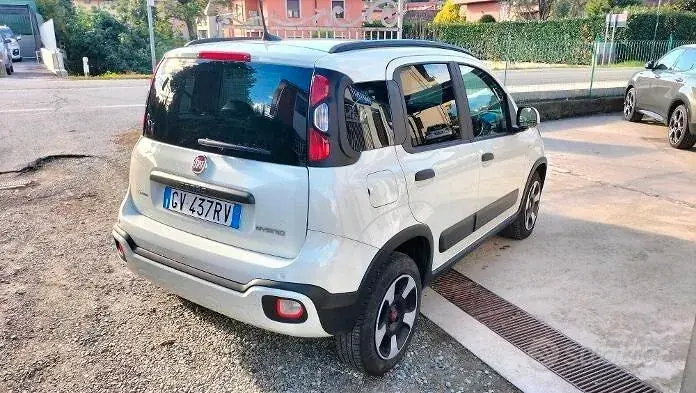 Fiat Panda Cross 2024 photo 4