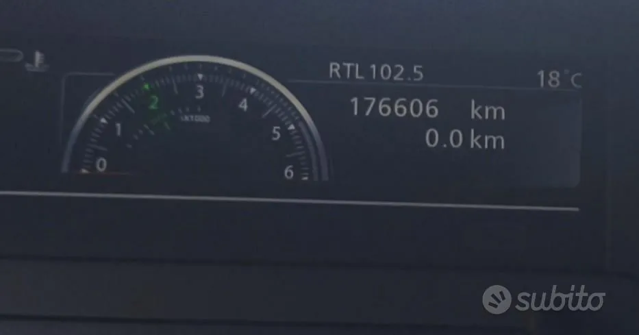 Renault Scenic 2013 photo 3