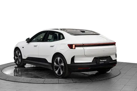 Polestar 4 2025 photo 5