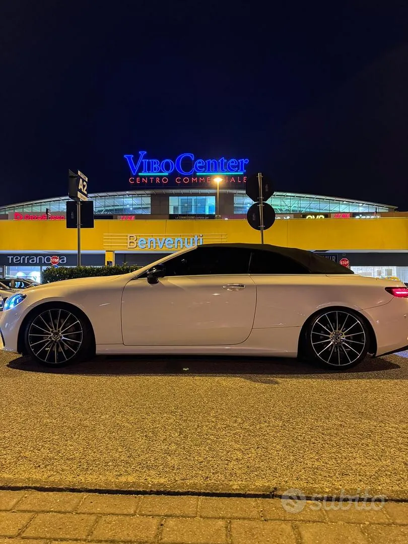 Mercedes-Benz E 220 Cabrio 2021 photo 2