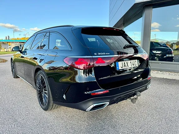 Mercedes-Benz E300 De 2024 photo 3
